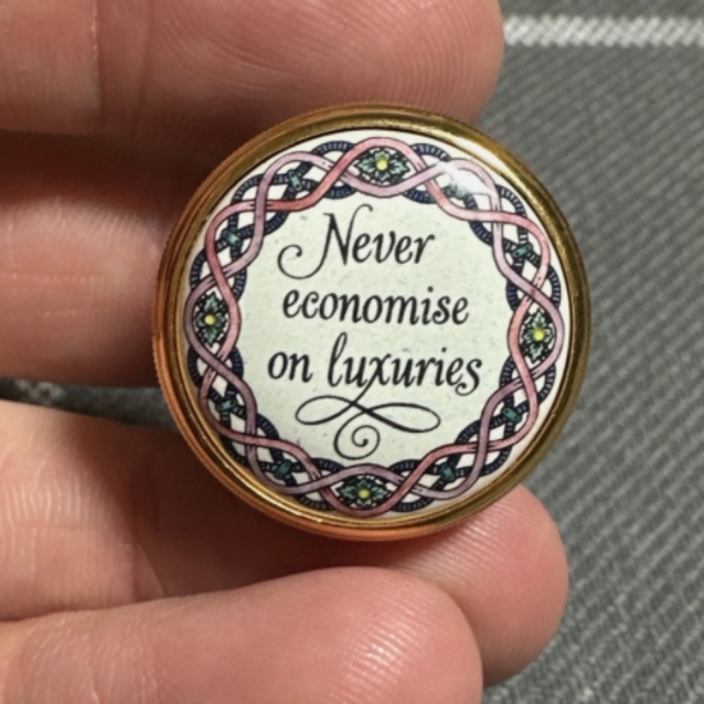 Halcyon Days Enamels Trinket Box “Never Economise on Luxuries” – Screw Top